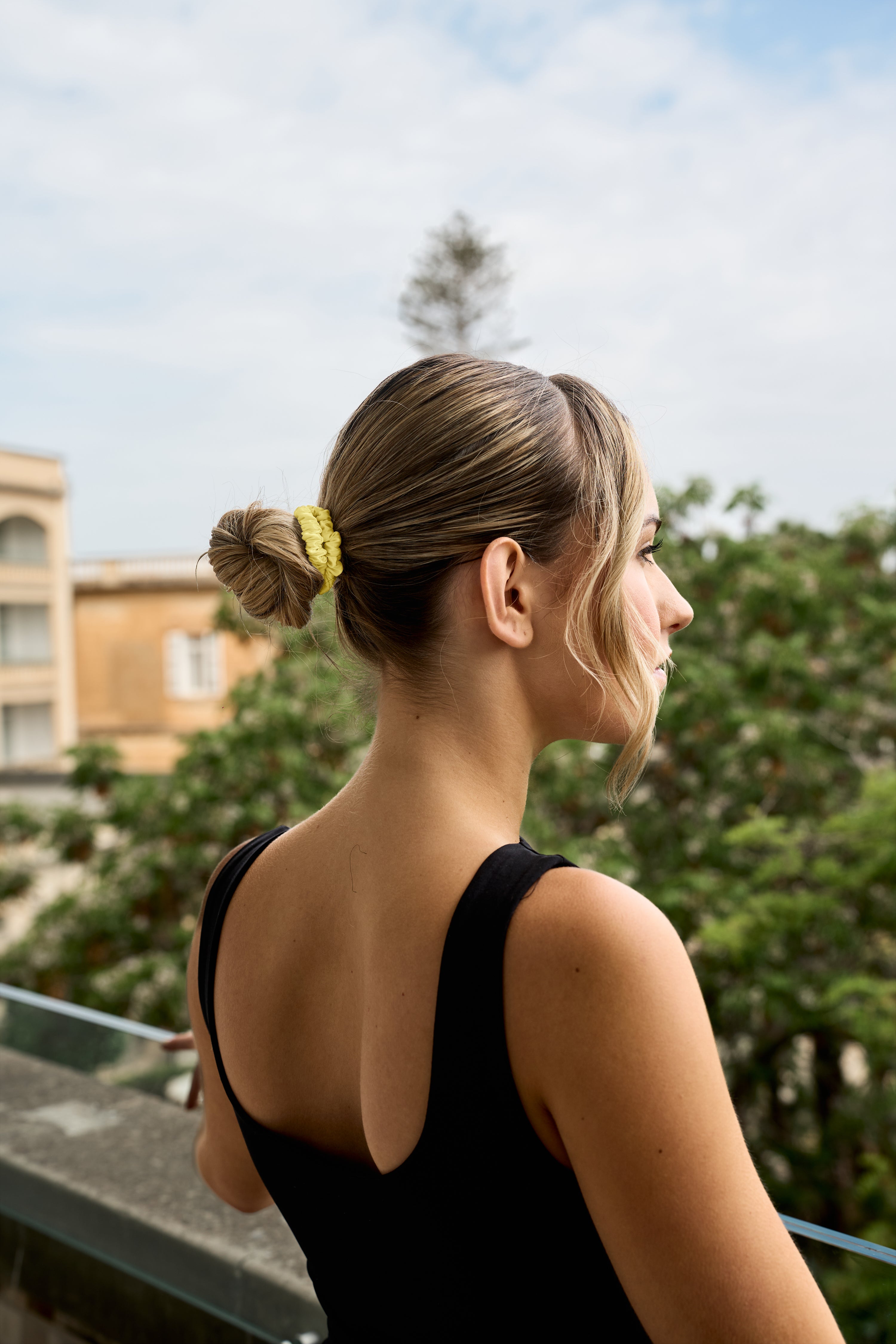 6FiftyTwo | Butter Yellow Slim Silk Scrunchies