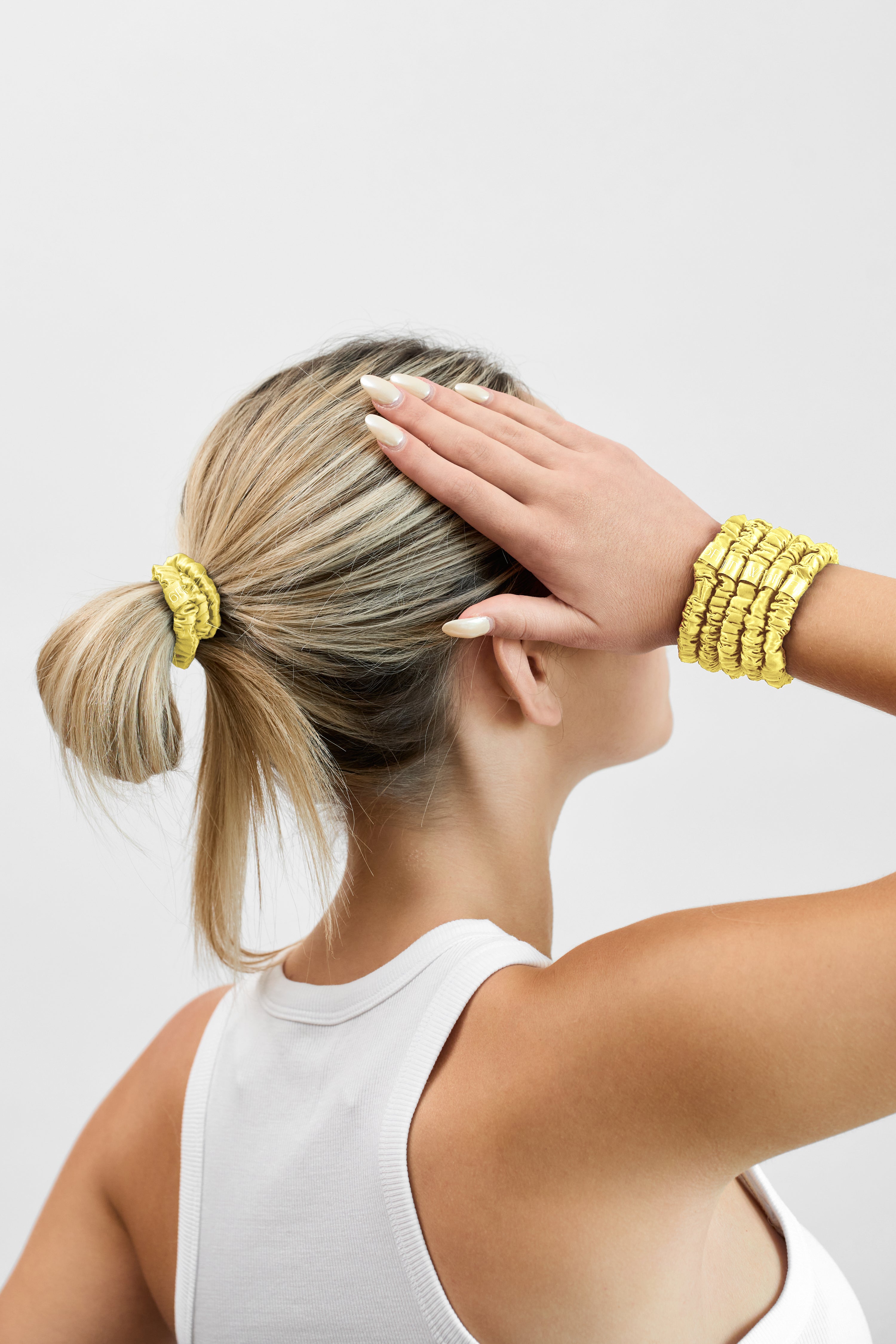 6FiftyTwo | Butter Yellow Slim Silk Scrunchies