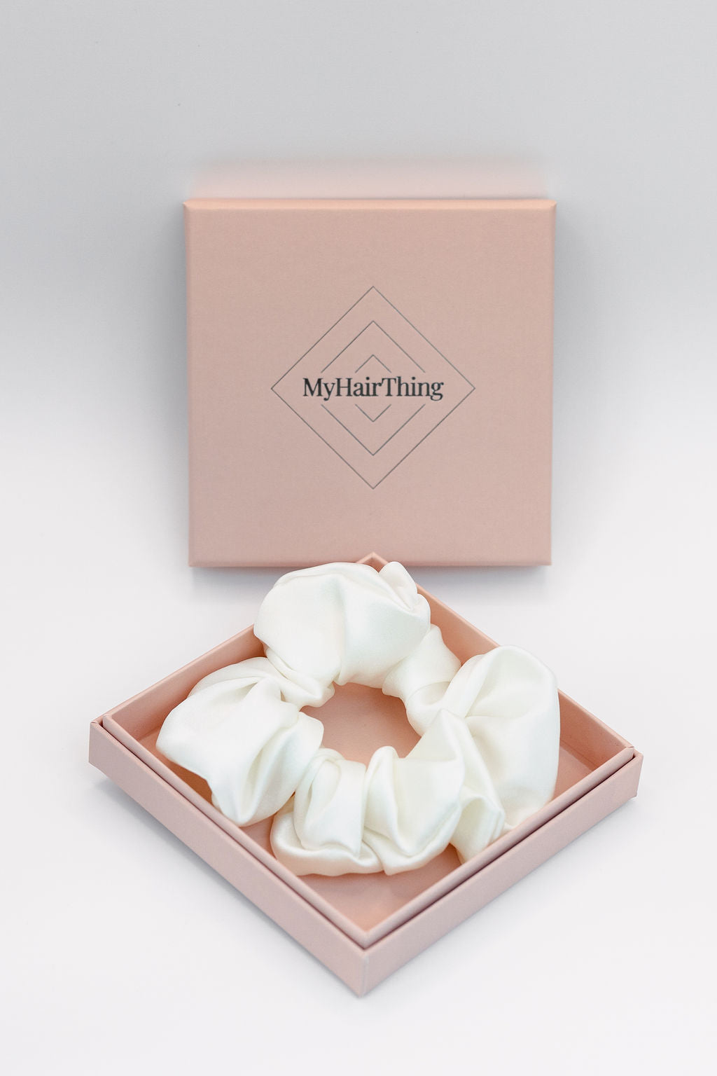 MyHairThing | Mulberry Silk Scrunchie – Ivory